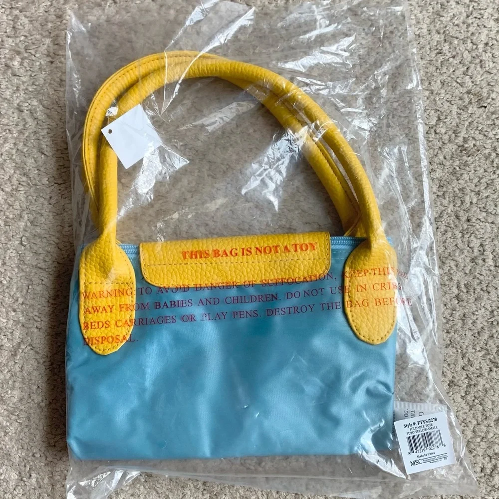 🆕 Expandable Foldable Waterproof Mini-Midi Bag